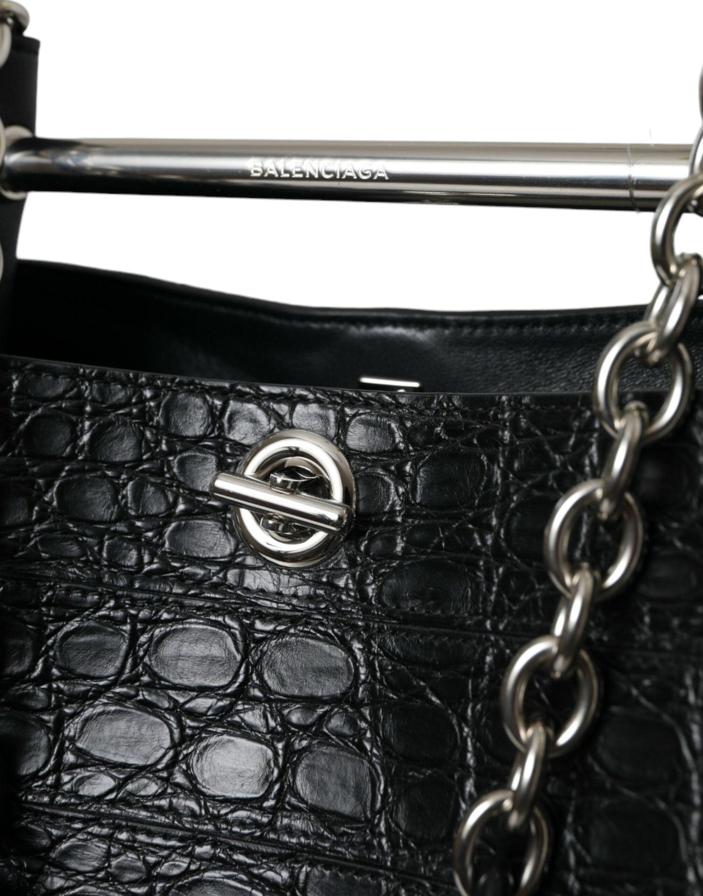 Balenciaga elegante zwarte krokodillenleren maxi bucket bag - MARANOS