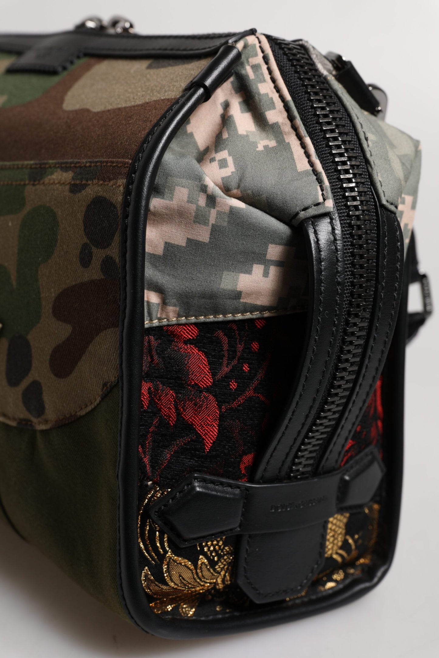 Dolce & Gabbana Multicolor Camouflage Patchwork crossbody Tas
