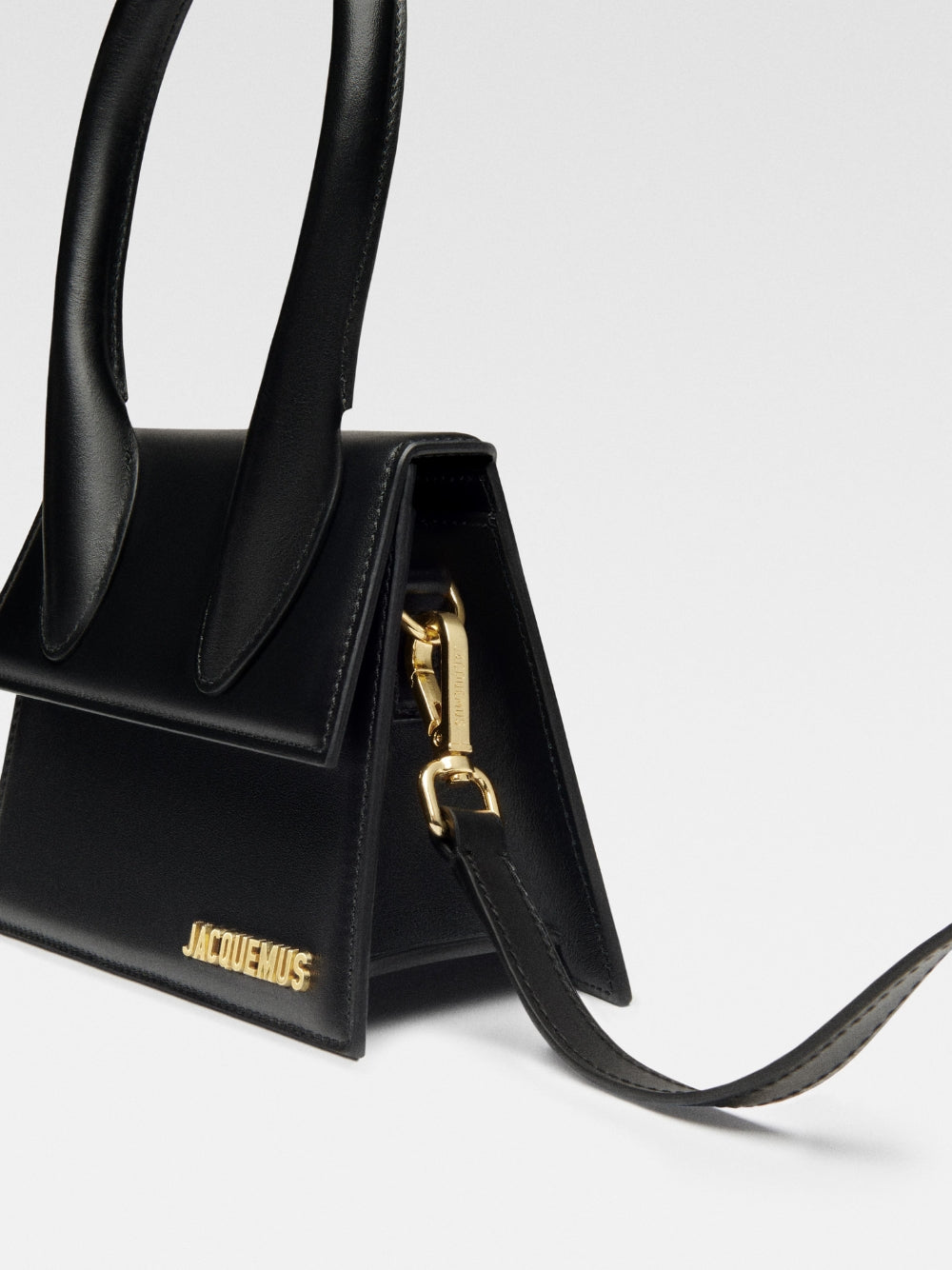 Jacquemus Black  leather Le Chiquito moyen bag Jacquemus