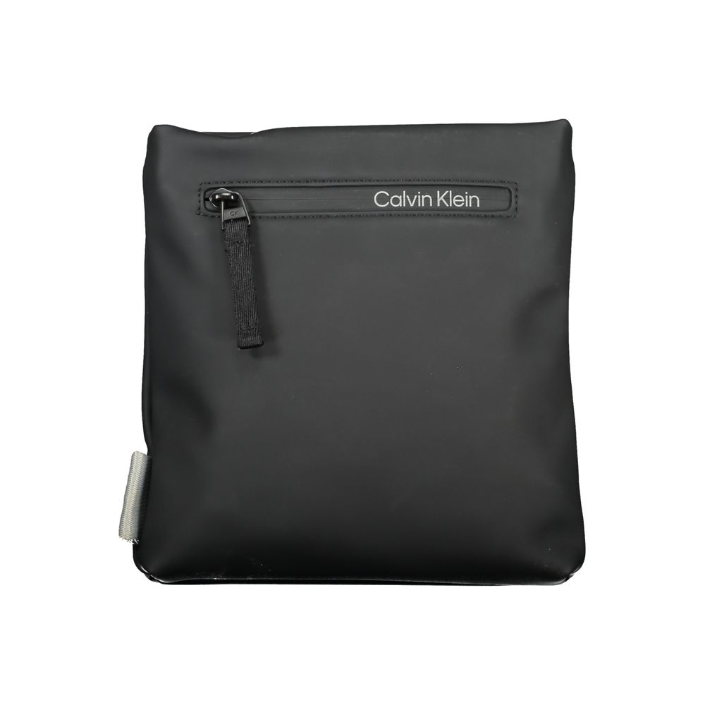 Calvin Klein schoudertas in zwart gerecycled polyester met contrasterende details Calvin Klein