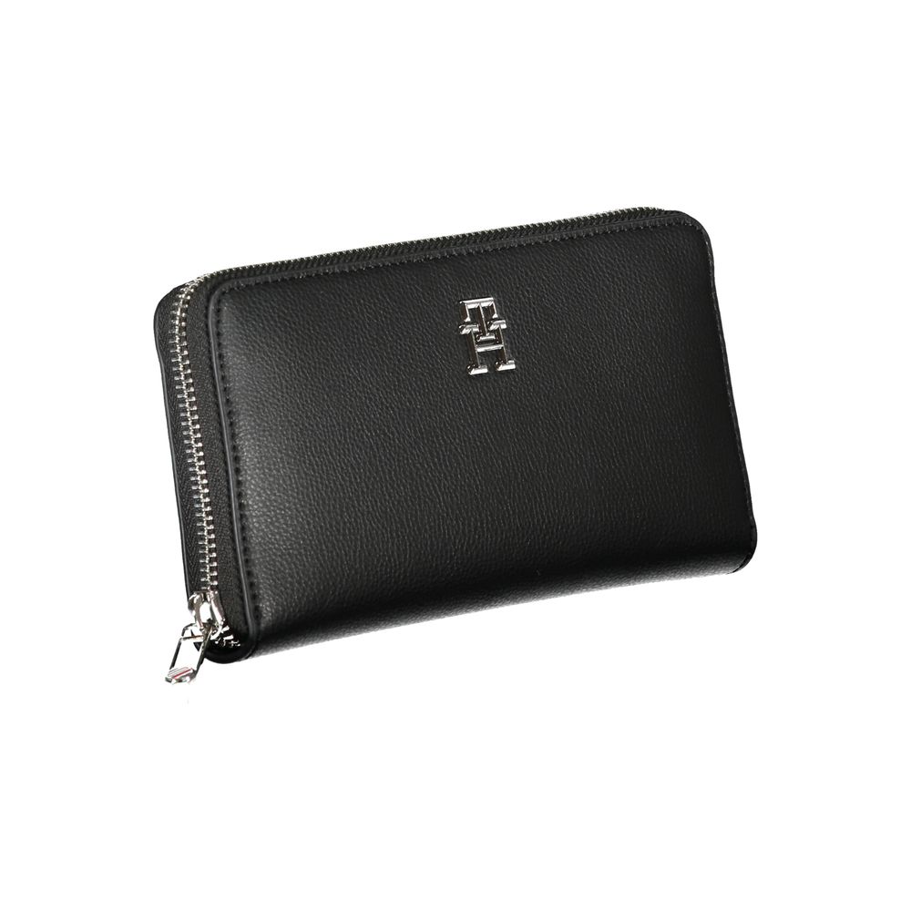 Tommy Hilfiger black wallet