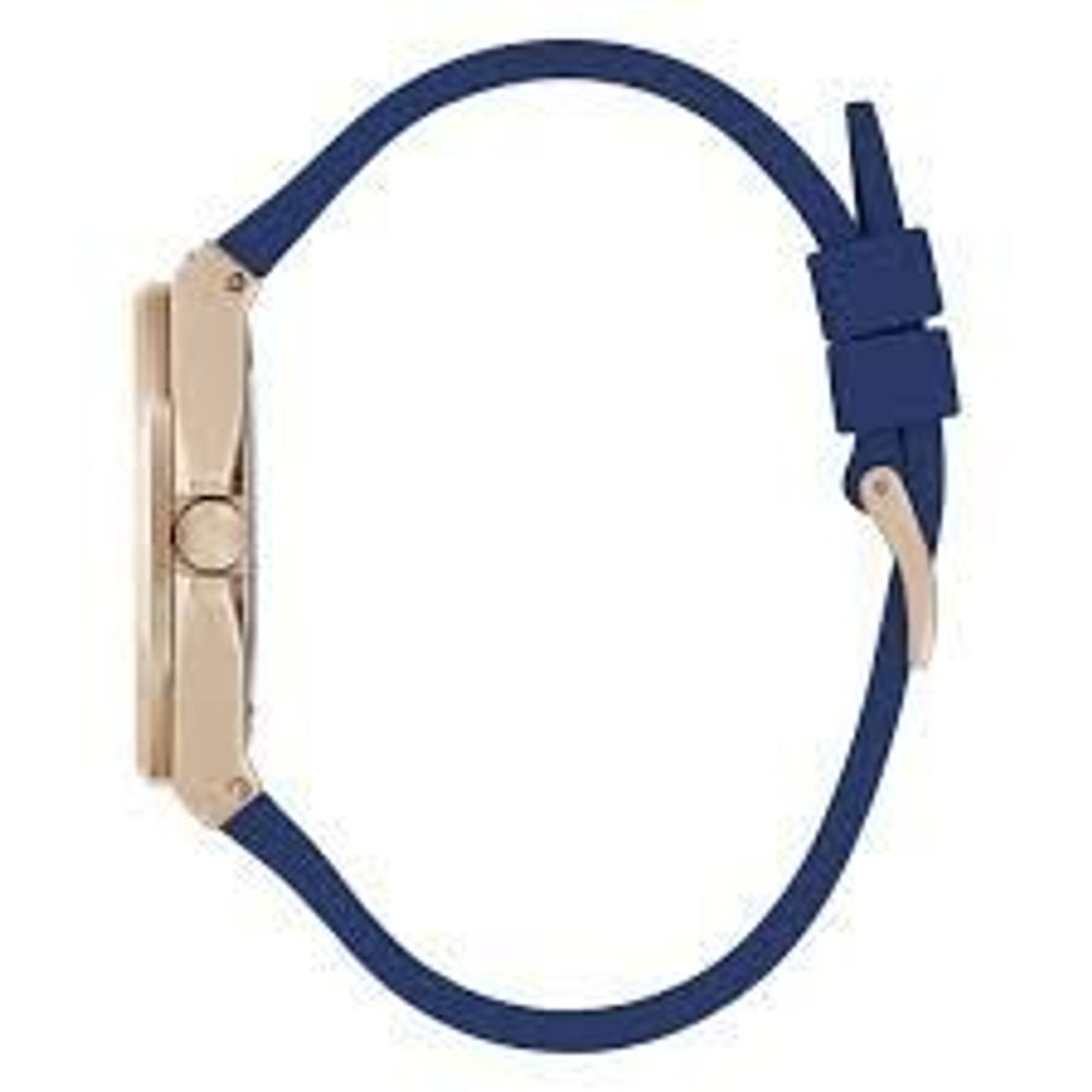 Guess horloge met blauwe siliconen band en blauwe wijzerplaat